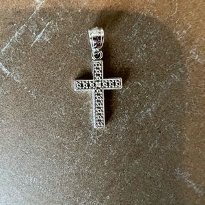 14k white gold cross pendant